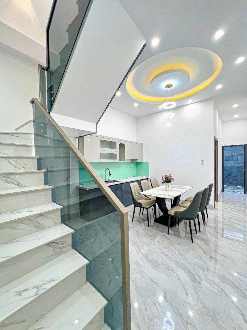 BÁN NHÀ 4 TẦNG THÀNH THÁI ĐÚC BTCT- 66M2 HẺM NHỰA XE TĂNG - 14.8TỶ THƯƠNG LƯỢNG.